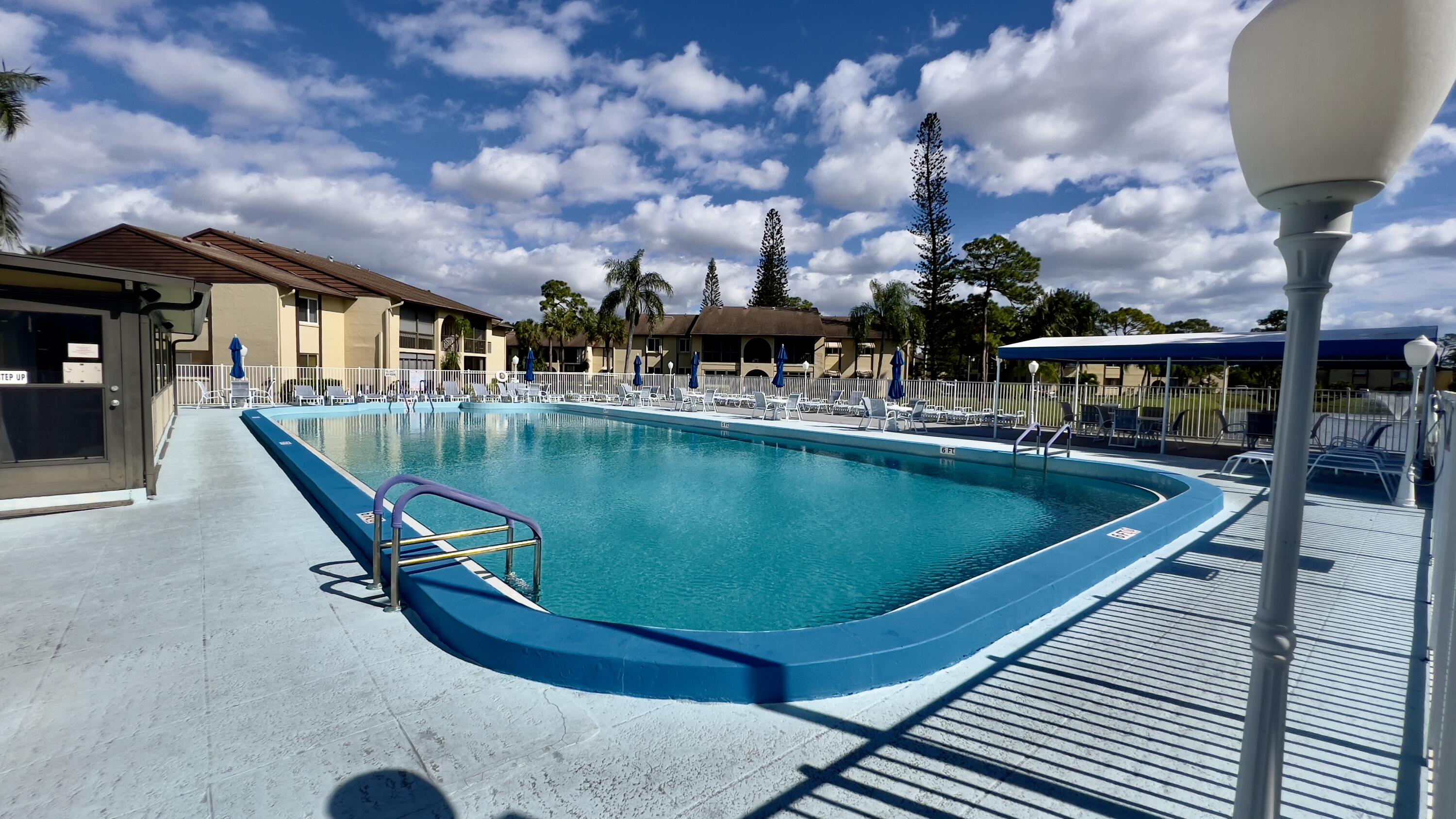 325 Pine Ridge Circle, Unit D2 Greenacres, FL 33463 - Photo 25 of 27 IMG_8051