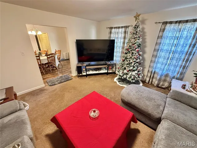 $299,900 | 3847 Parkway Lane, Arnold, MO 63010