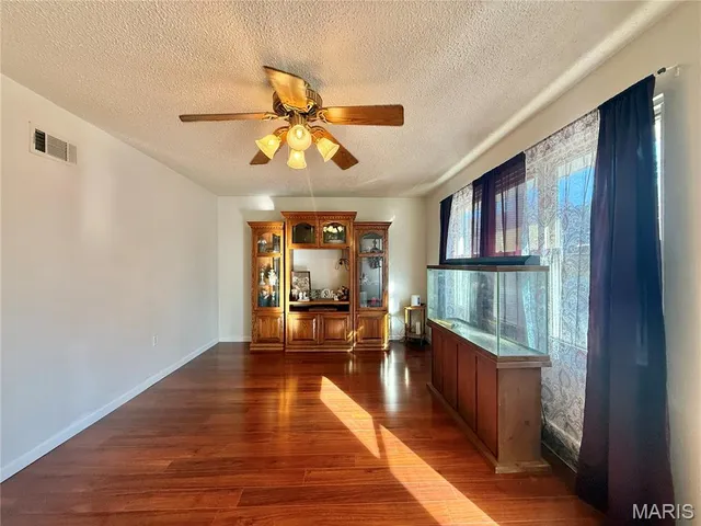 $299,900 | 3847 Parkway Lane, Arnold, MO 63010