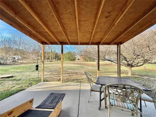 $299,900 | 3847 Parkway Lane, Arnold, MO 63010