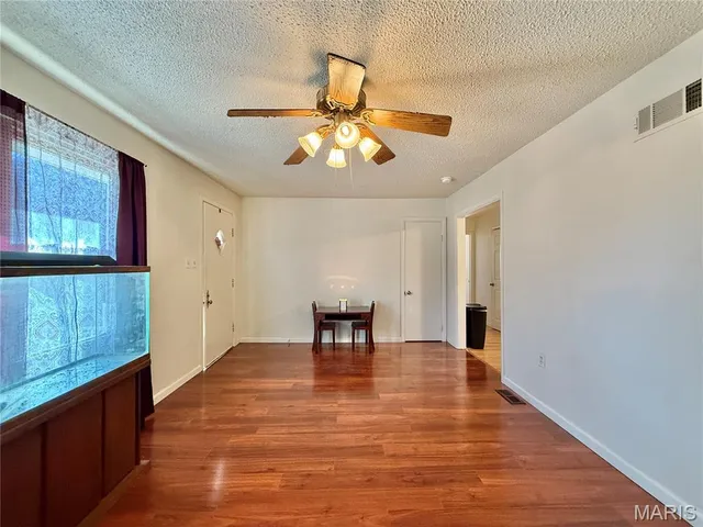 $299,900 | 3847 Parkway Lane, Arnold, MO 63010