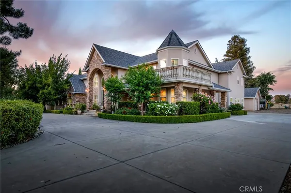 $2,250,000 | 8485 North Madsen Avenue, Clovis, CA 93619