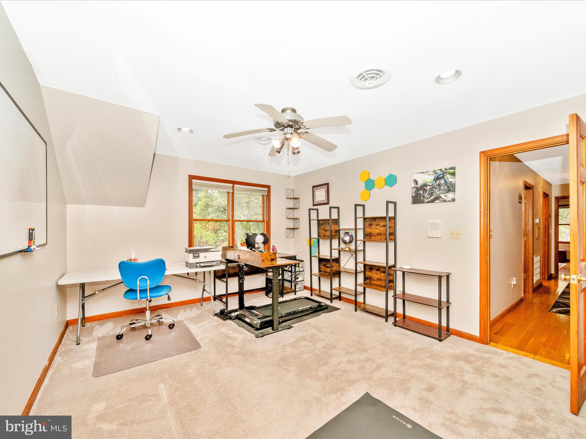 17879 Harbaugh Valley Road Sabillasville, MD 21780 - Photo 37 of 64 a living room with furniture and white walls