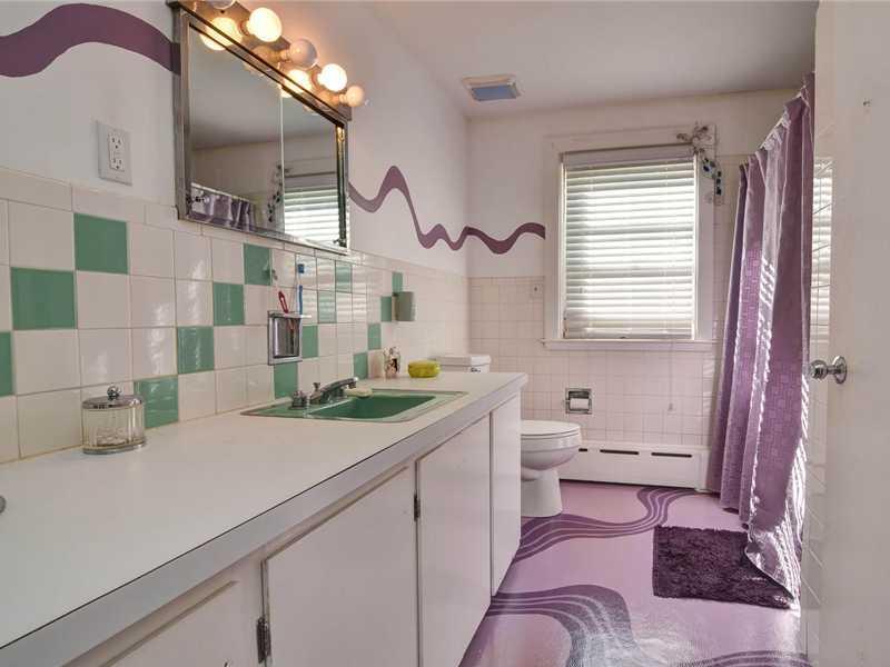 8 Wabun Road Cape Elizabeth, ME 04107 - Photo 25 of 30 Bathroom.