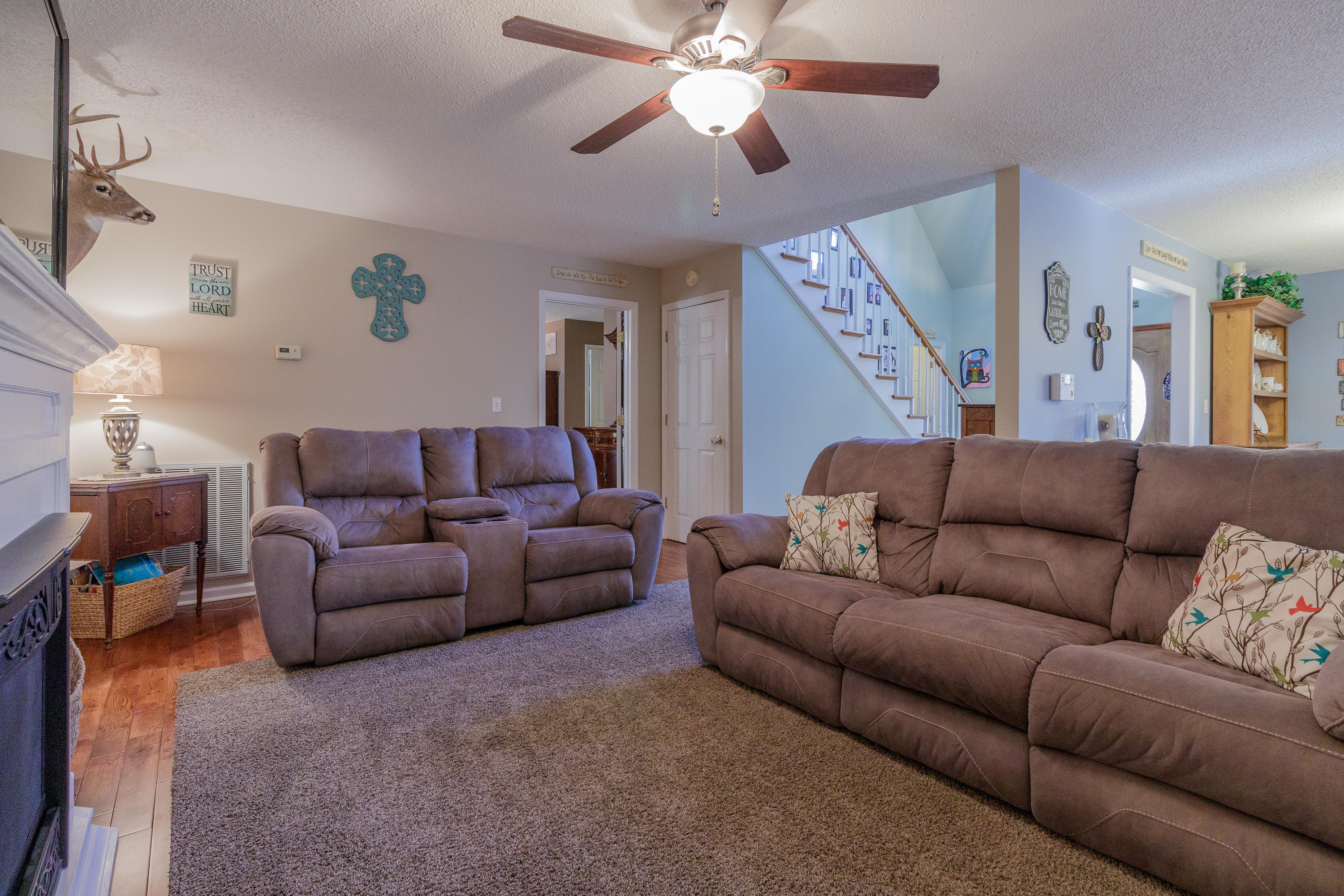 1110 Harrisburg Road LaFayette, GA 30728 - Photo 11 of 54 Living Room