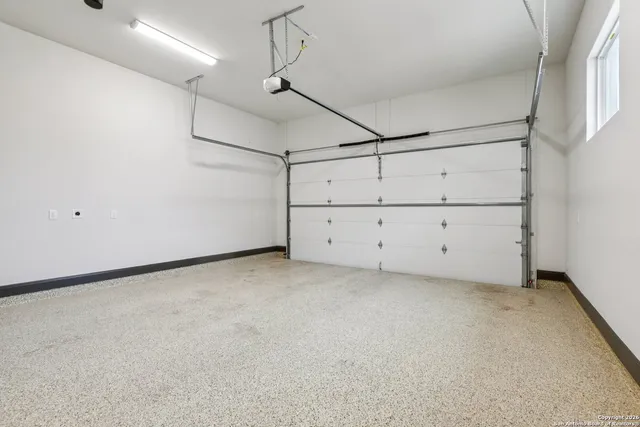 $3,000 | 661 Inner, New Braunfels, TX 78132