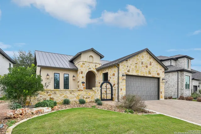 $3,000 | 661 Inner, New Braunfels, TX 78132