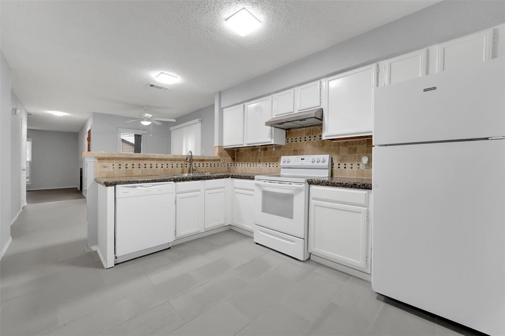 2111 East Belt Line Road, Unit 166A Richardson, TX 75081 - Photo 4 of 22