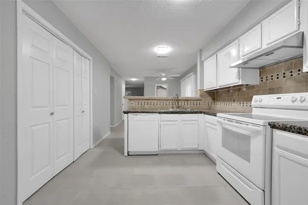 $1,849 | 2111 East Belt Line Road, Unit 166A, Richardson, TX 75081
