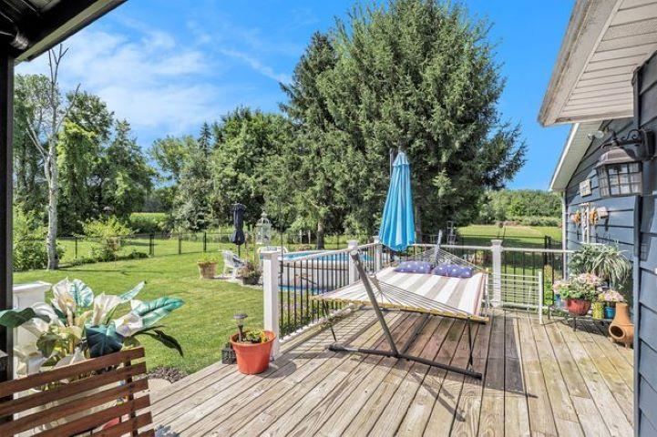 11833 Rathbun Road Birch Run, MI 48415 - Photo 16 of 25 Gallery Image 16