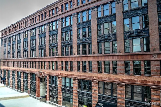 $1,500 | 1520 Washington Avenue, Unit 715, St. Louis, MO 63103