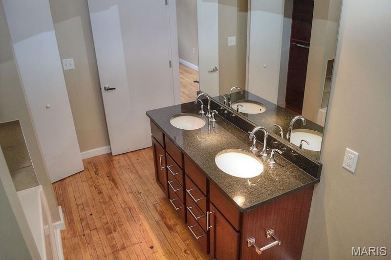 1520 Washington Avenue, Unit 715 St. Louis, MO 63103 - Photo 14 of 28