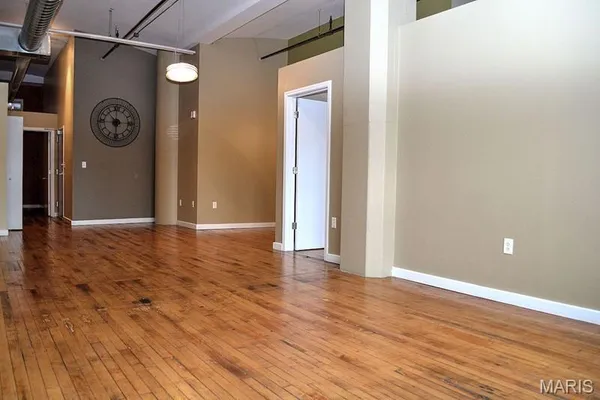 $1,400 | 1520 Washington Avenue, Unit 715, St. Louis, MO 63103