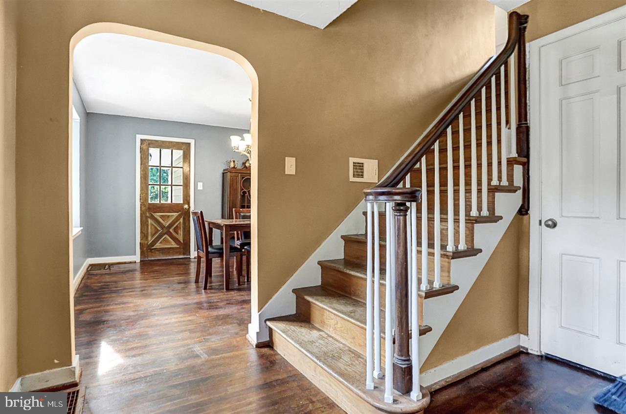 6550 Devonshire Heights Road Harrisburg, PA 17111 - Photo 5 of 22 Gallery Image 5