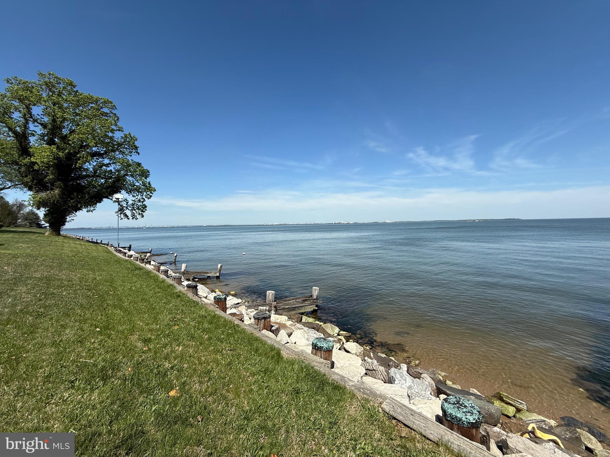 222 Wanda Road Pasadena, MD 21122 - Photo 34 of 34 a view of an ocean from a beach