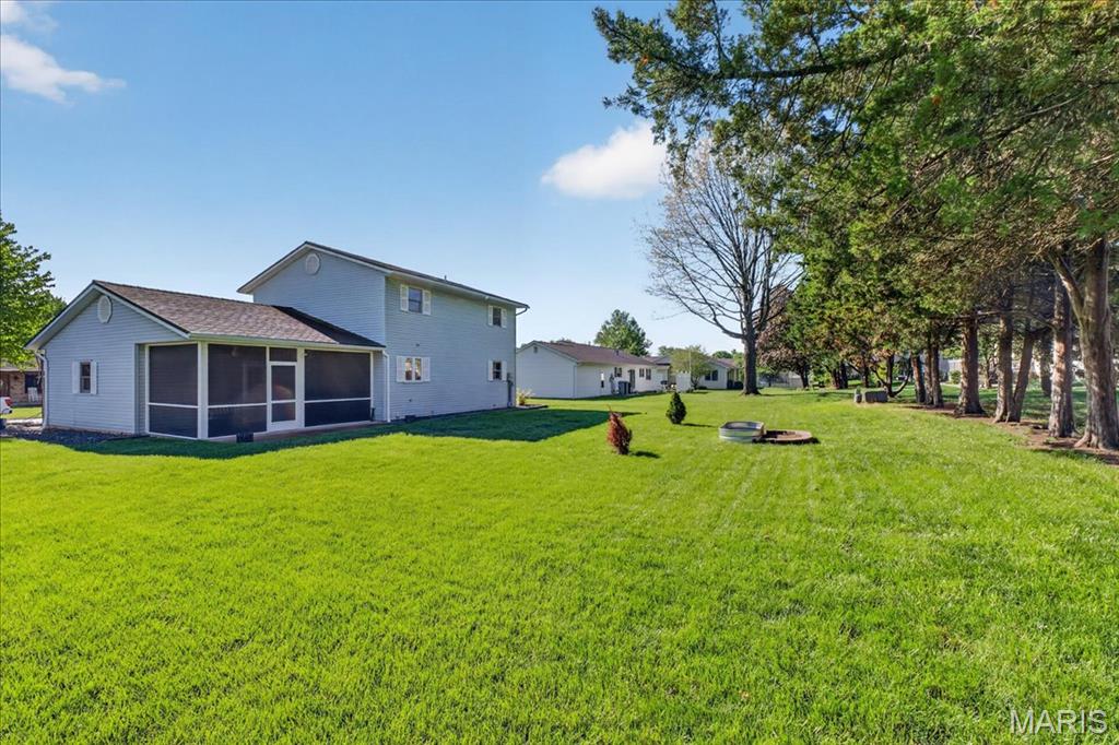 125 Roosevelt Drive Waterloo, IL 62298 - Photo 28 of 35