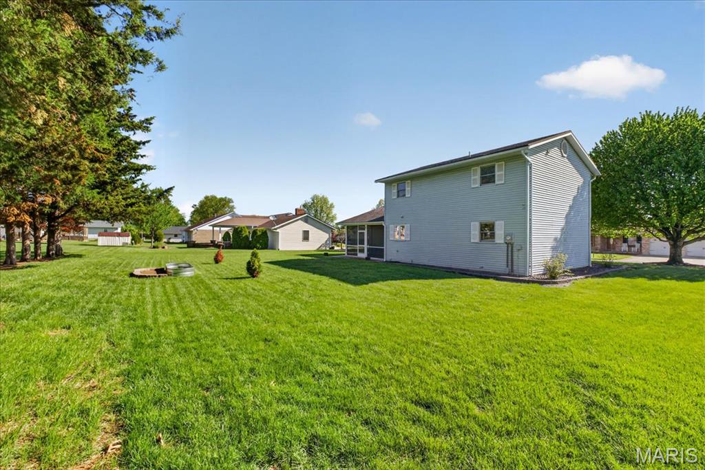 125 Roosevelt Drive Waterloo, IL 62298 - Photo 30 of 35