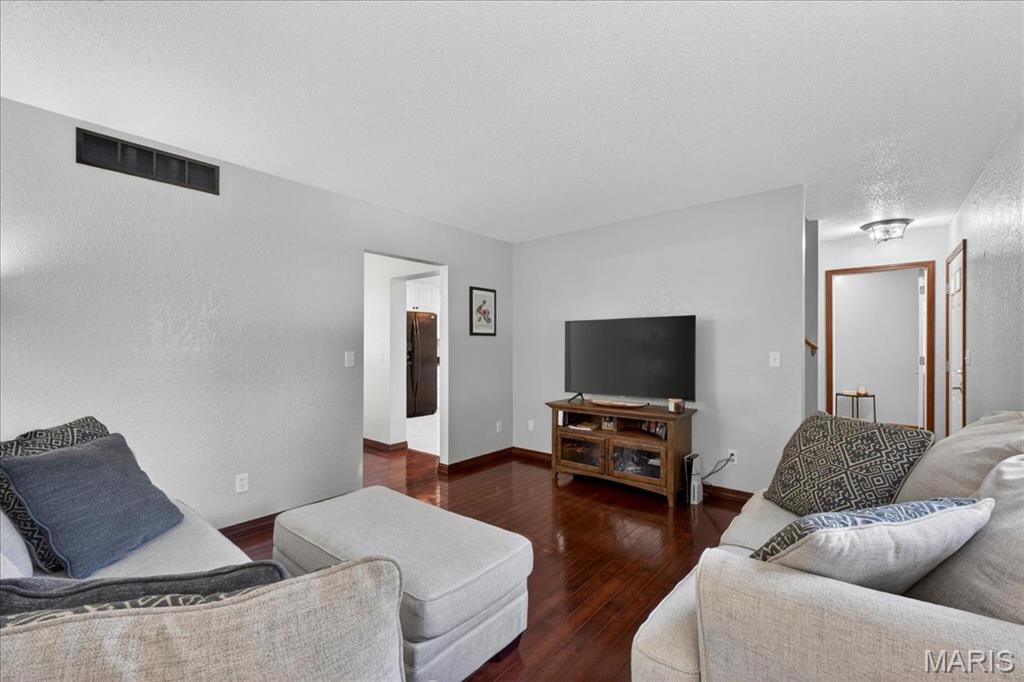 125 Roosevelt Drive Waterloo, IL 62298 - Photo 8 of 35