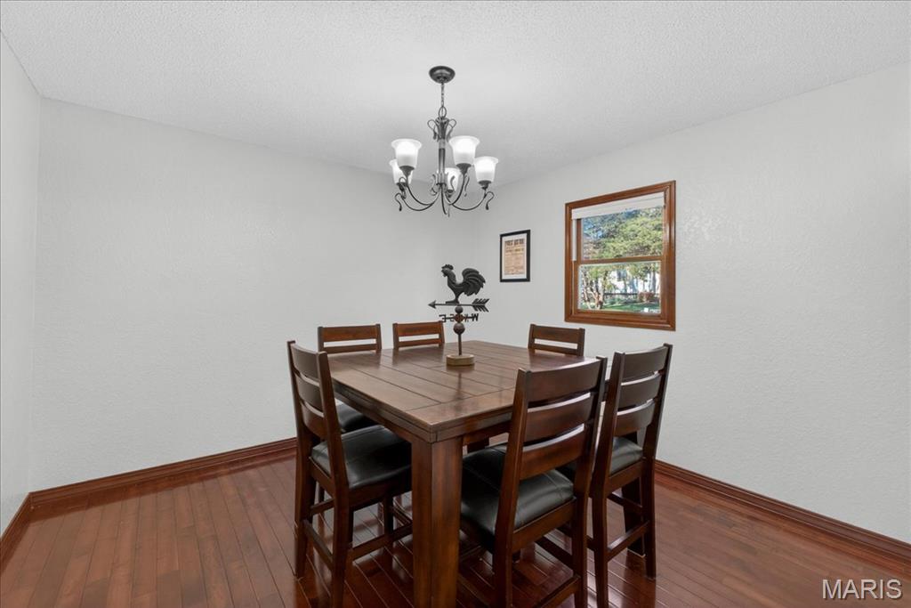 125 Roosevelt Drive Waterloo, IL 62298 - Photo 10 of 35