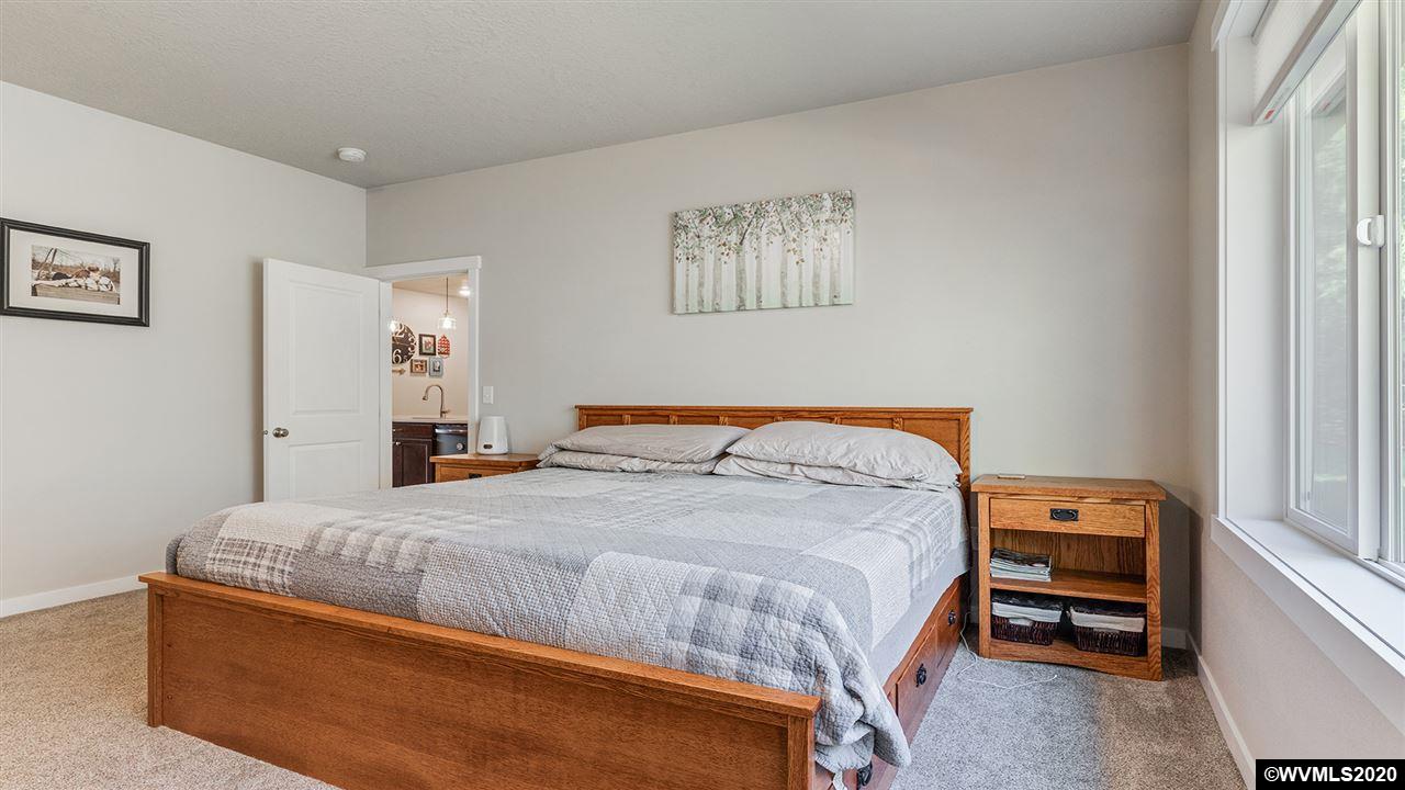6220 Treehouse Road Monmouth, OR 97361 - Photo 25 of 42