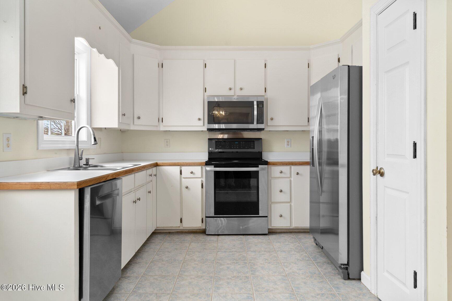 6574 Leigh Road Rocky Mount, NC 27803 - Photo 18 of 31 Eat-In Kitchen