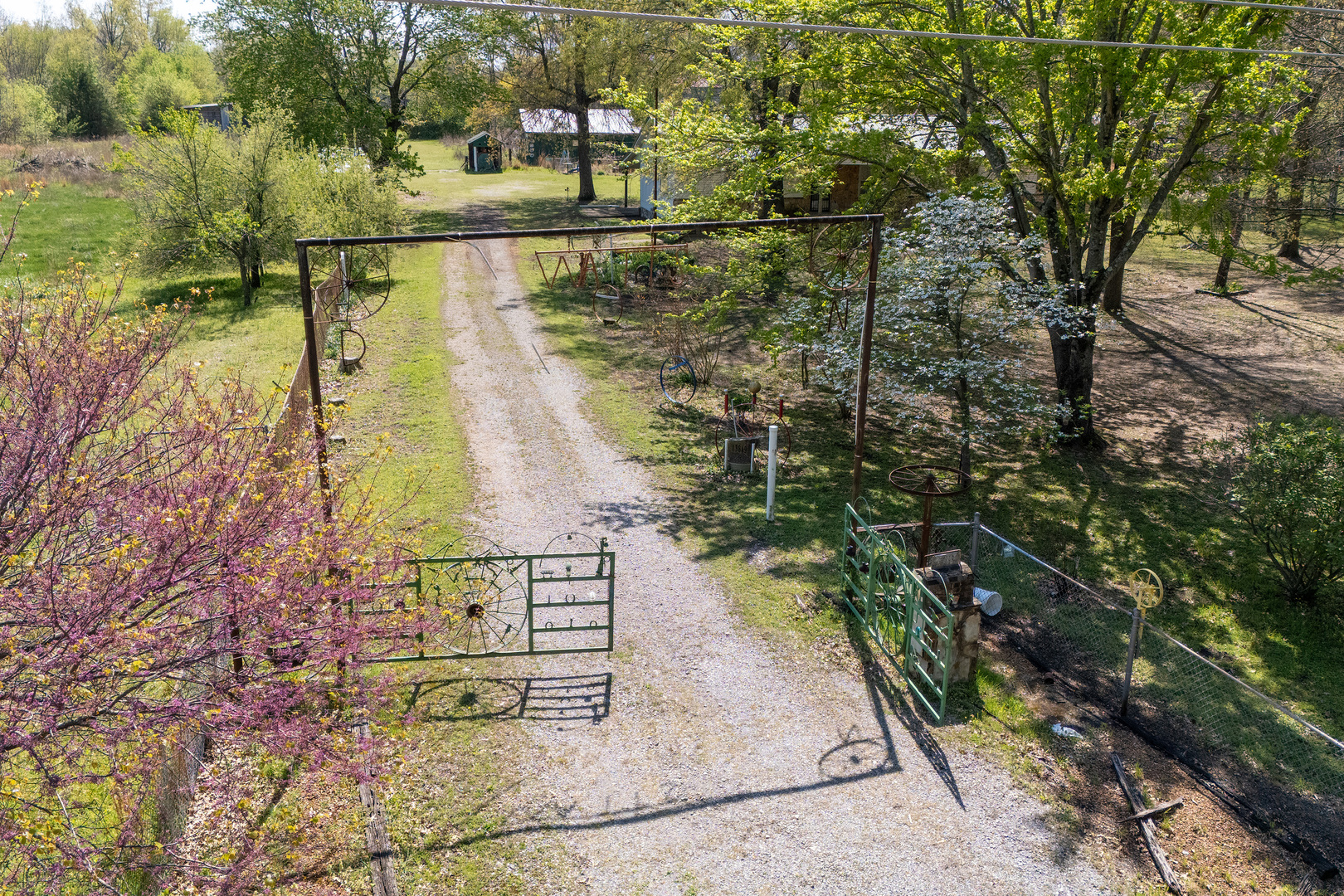 13849 Mustang Road Marion, IL 62959 - Photo 12 of 13 a view of swimming pool
