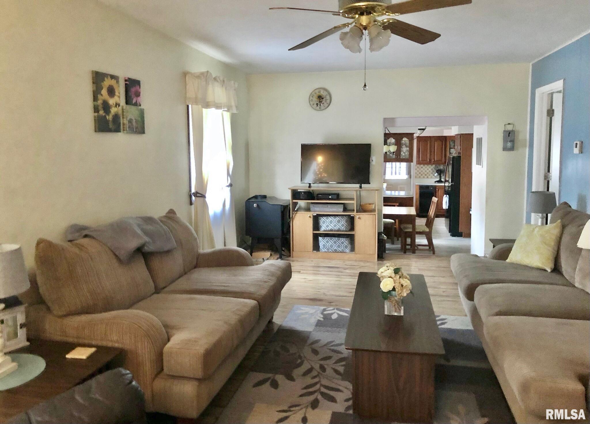 3306 South 1st Street Springfield, IL 62703 - Photo 3 of 29