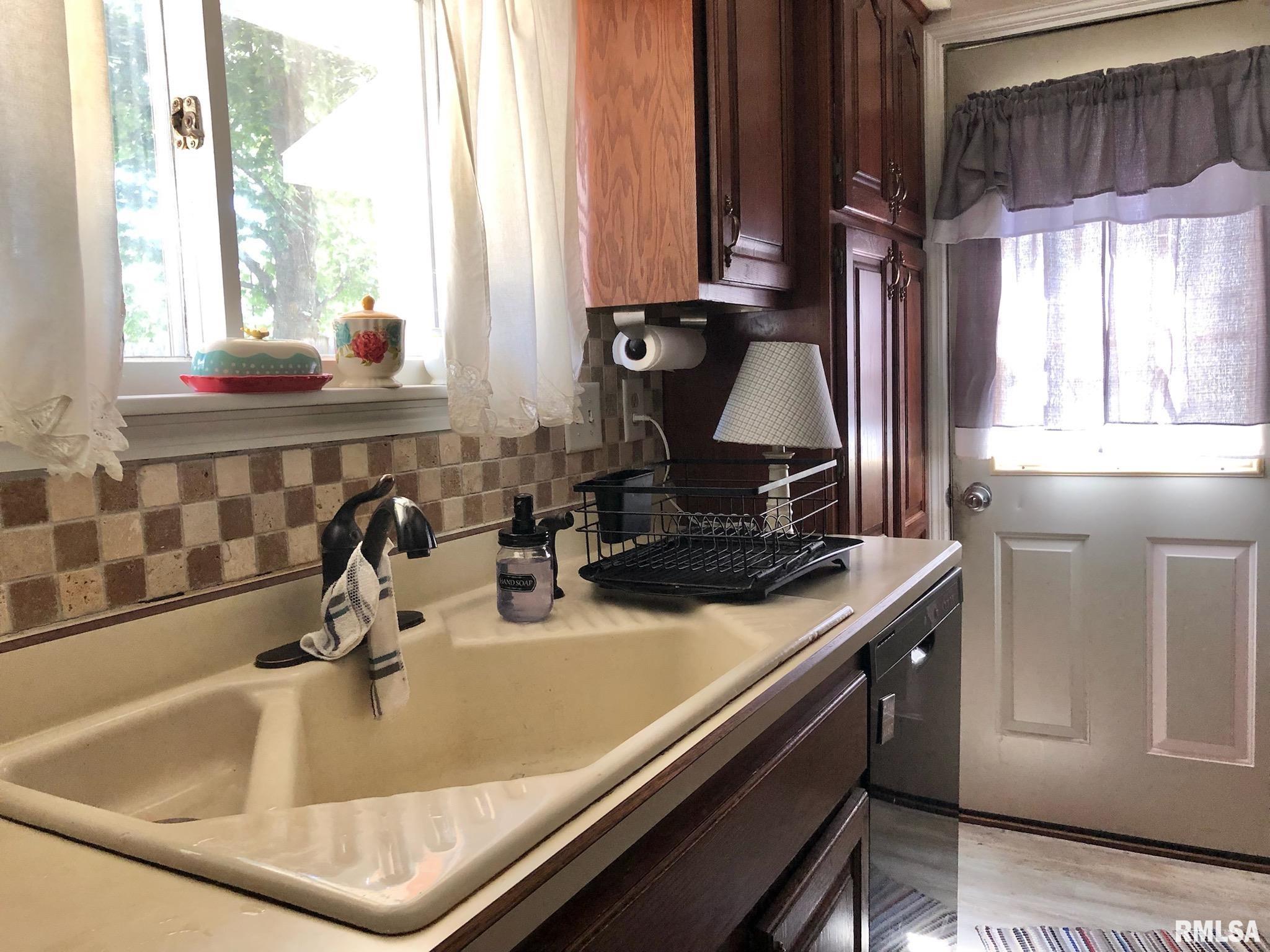 3306 South 1st Street Springfield, IL 62703 - Photo 6 of 29