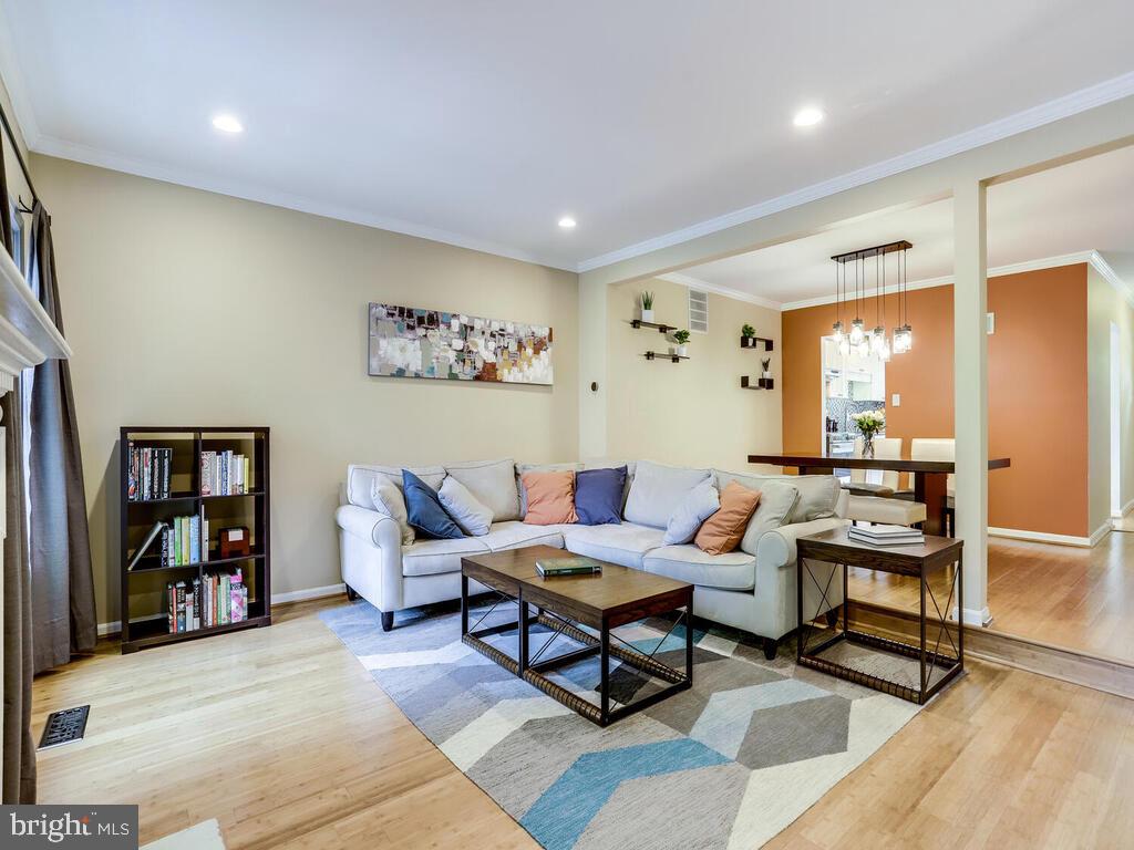 7418 Timberock Road Falls Church, VA 22043 - Photo 16 of 39 Gallery Image 16