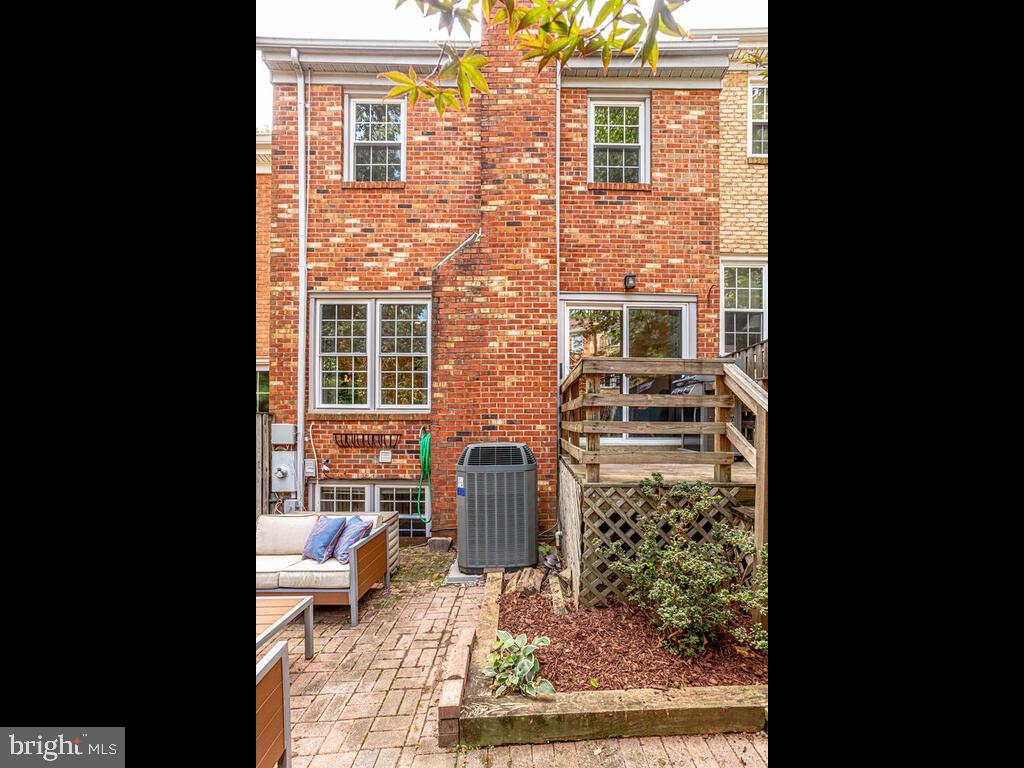 7418 Timberock Road Falls Church, VA 22043 - Photo 39 of 39 Gallery Image 39