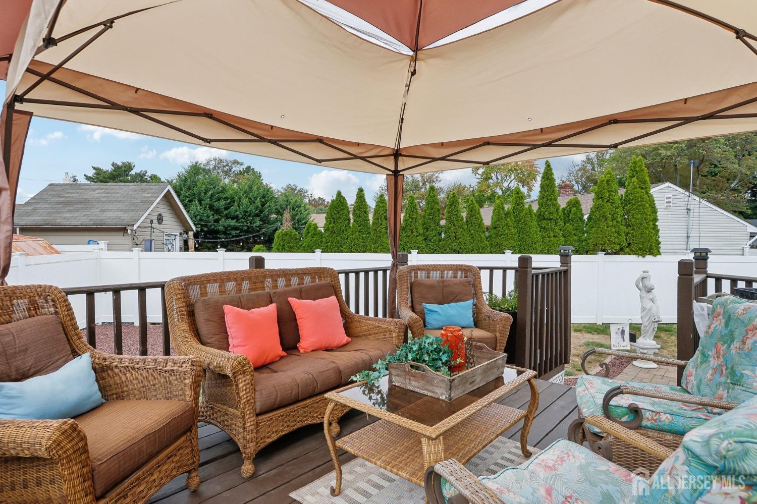 23 Brox Road Edison, NJ 08817 - Photo 23 of 33 a outdoor living room with furniture