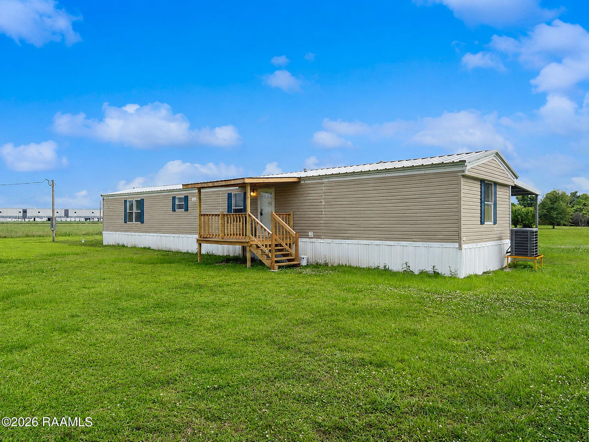 2619 Grand Prairie Road New Iberia, LA 70560 - Photo 19 of 36