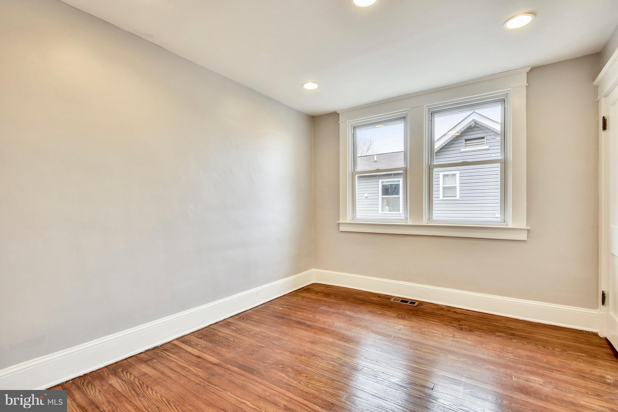 3907 Pinkney Road Baltimore, MD 21215 - Photo 17 of 28 2nd Bedroom