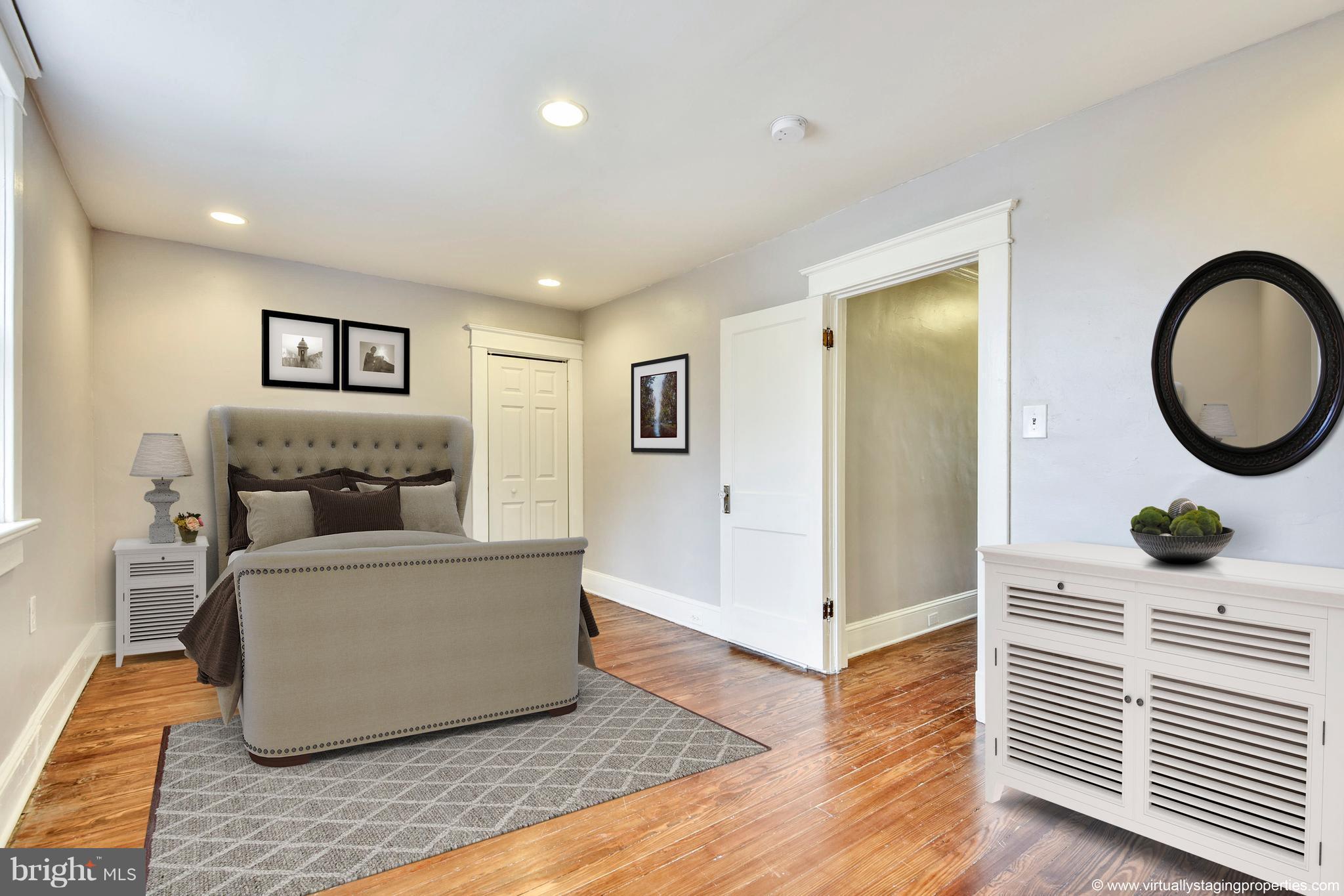 3907 Pinkney Road Baltimore, MD 21215 - Photo 19 of 28 Bedroom (Master)