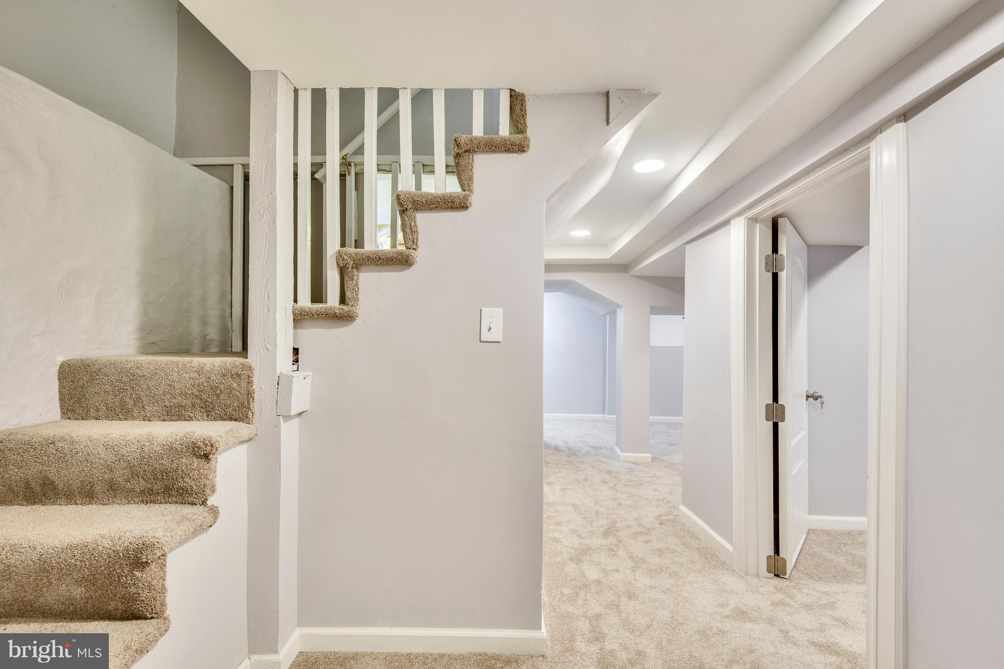 3907 Pinkney Road Baltimore, MD 21215 - Photo 21 of 28 Interior (General)