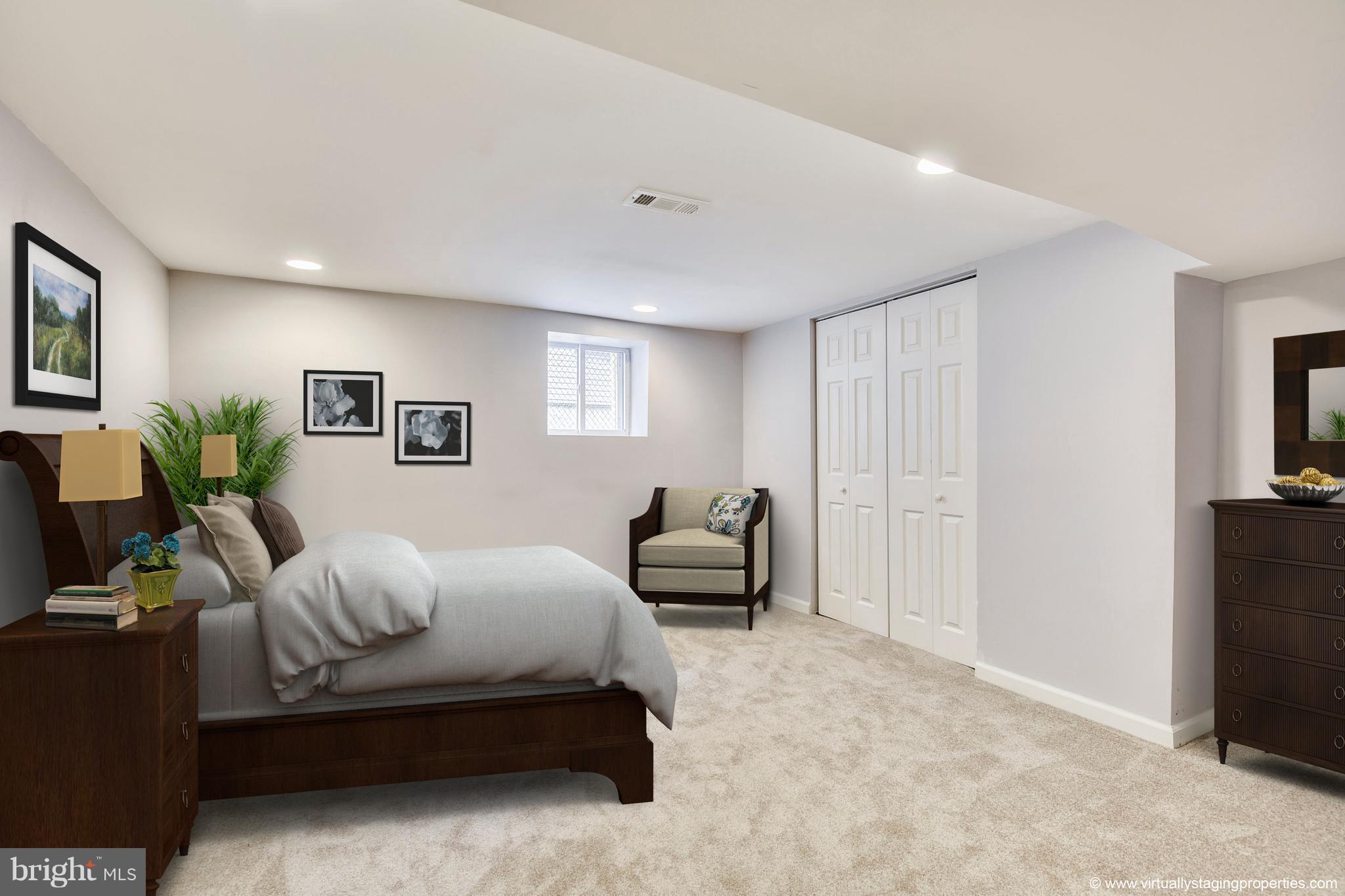 3907 Pinkney Road Baltimore, MD 21215 - Photo 23 of 28 Fourth Bedroom