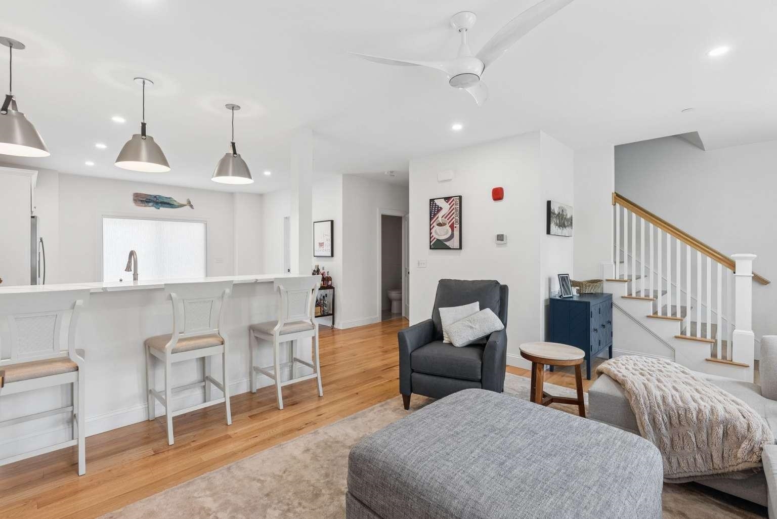 55 Ocean Road, Unit 3 Portsmouth, NH 03801 - Photo 16 of 36 Gallery Image 16