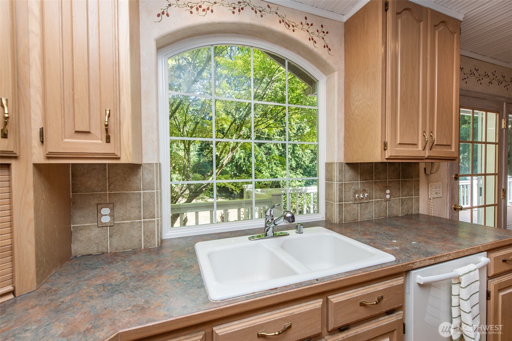 541 Grandview Drive Sequim, WA 98382 - Photo 19 of 40