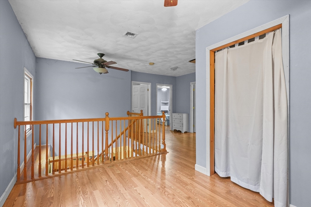 18 Larch Road Georgetown, MA 01833 - Photo 16 of 33 Gallery Image 16