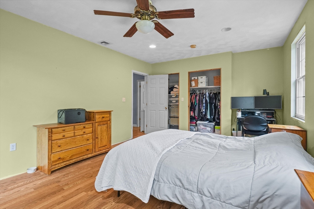 18 Larch Road Georgetown, MA 01833 - Photo 23 of 33 Gallery Image 23