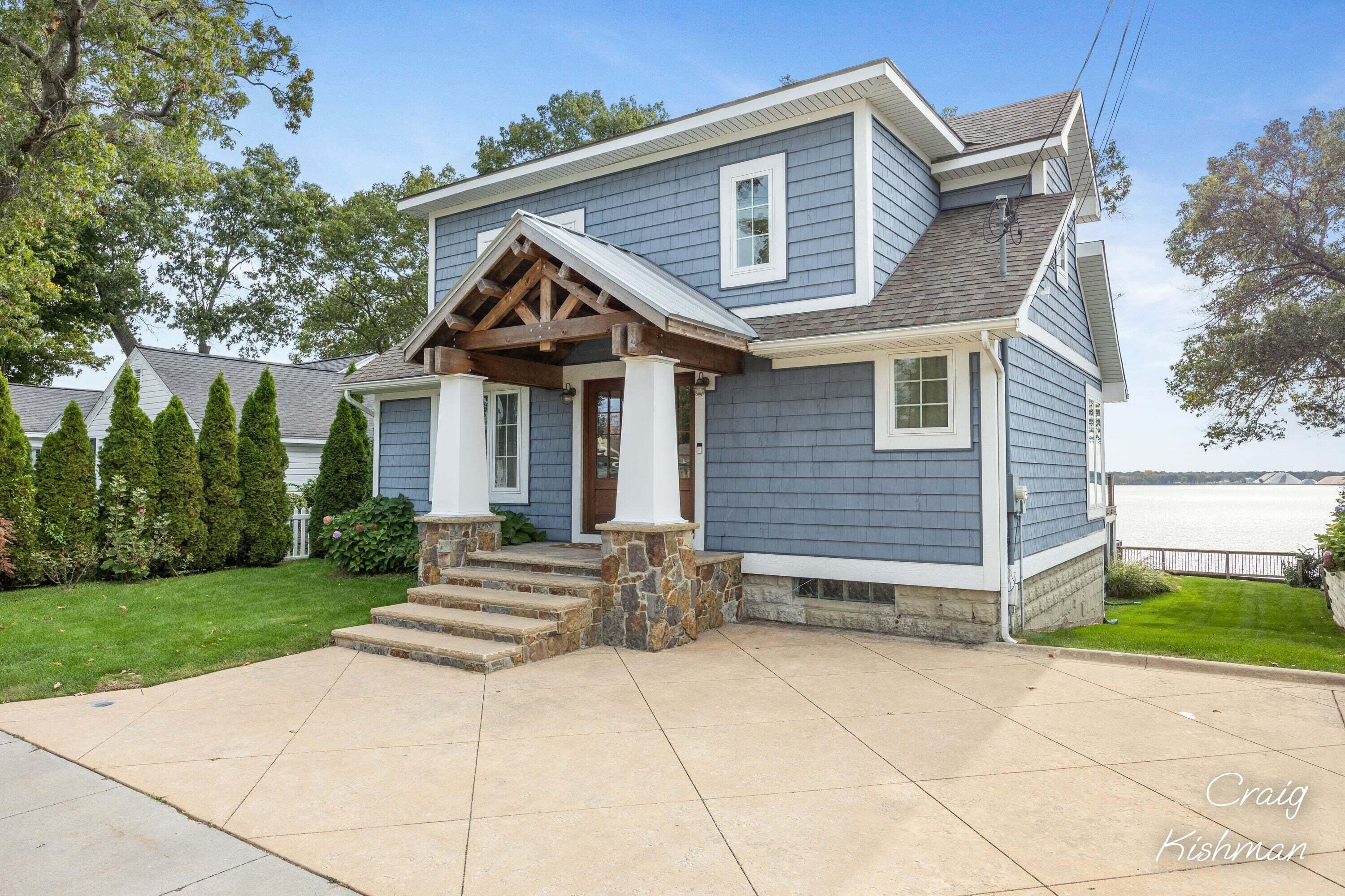 1649 Ruddiman Drive Muskegon, MI 49445 - Photo 2 of 50 2