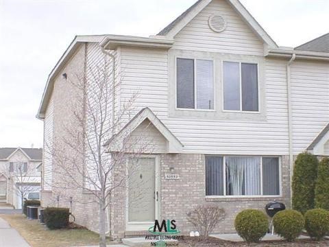 50559 Maurice Road New Baltimore, MI 48047 - Photo 1 of 5 386173.JPG