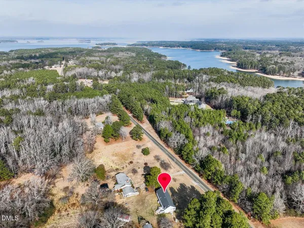 $229,900 | 523 County Line Road, Manson, NC 27553