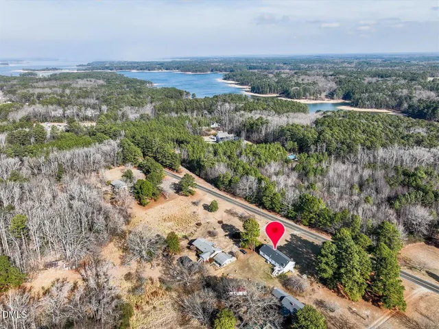 $250,000 | 523 County Line Road, Manson, NC 27553