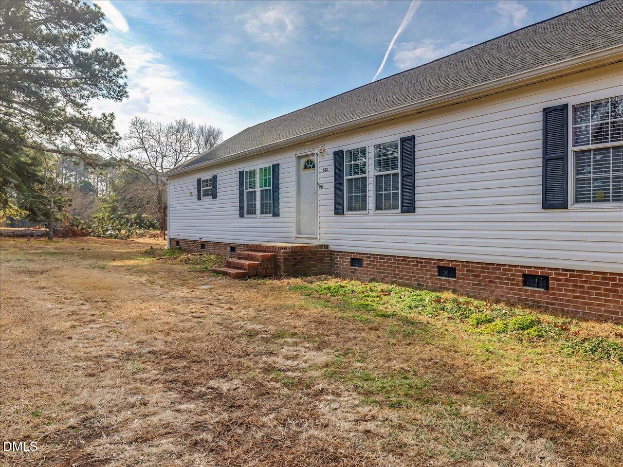 523 County Line Road Manson, NC 27553 - Photo 8 of 70 07-Front Entry