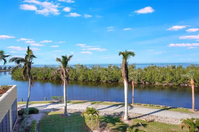 $575,000 | 3321 Sunset Key Circle, Unit 204, Punta Gorda, FL 33955