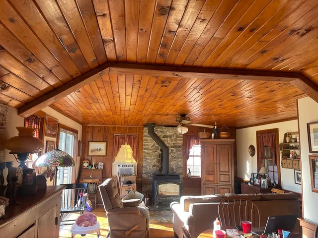 $1,200,000 | 295 Cherry Street, Middleboro, MA 02346