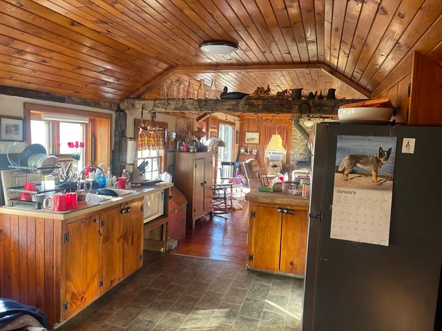 $1,200,000 | 295 Cherry Street, Middleboro, MA 02346