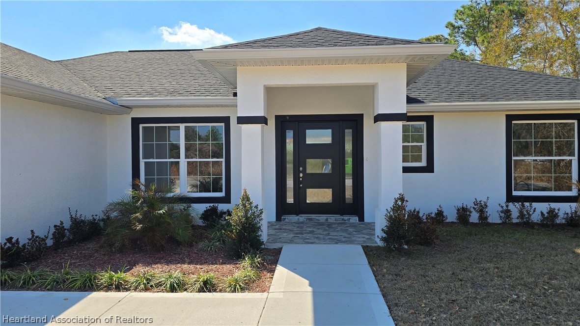 307 Howey Road Sebring, FL 33870 - Photo 5 of 34
