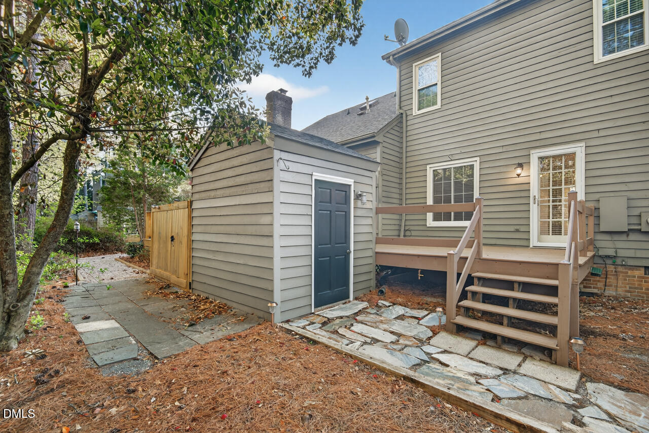 926 Albany Court Raleigh, NC 27615 - Photo 25 of 25 35